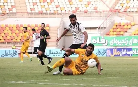 مدافع سپاهان در آستانه جدایی 