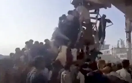 آریانا سعید خواننده زن افغانستان از فرار خود از  دست طالبان می گوید
