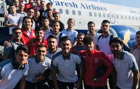 تیم فوتبال امید از طریق مشهد راهى تاشکند شد