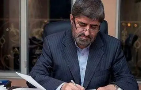 موسوی، کروبی و احمدی‌نژاد هم به دادگاه دعوت شوند