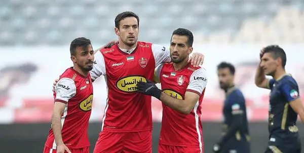 گولیسانی:‌ سپاهان لایق برد بود اما پرسپولیس برای قهرمانی می‌جنگد/ داوران به خارجی‌ها راحت‌ اخطار می‌دهند