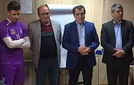 همدانی کارش را با استقلال شروع کرد