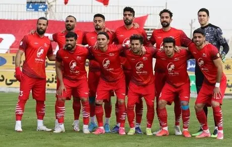 2 بازیکن تراکتور بازی با پدیده را از دست دادند