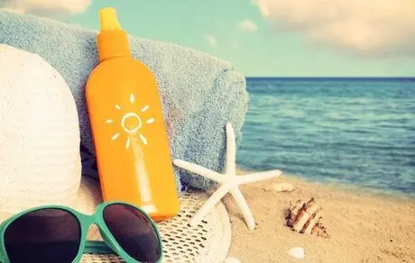 ۷ توصیه مهم برای خرید بهترین کرم ضد آفتاب با چربی و SPF مناسب پوست