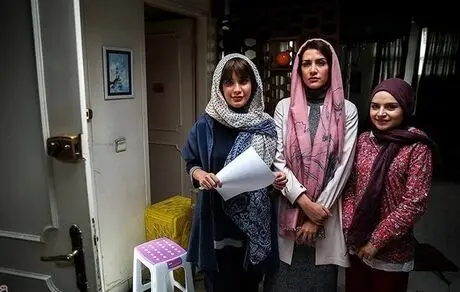 نپوشیدن روسری بازیگران باعث توقیف فیلم عیاری شد!