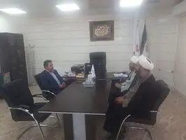 نشست مدیر کل مرکز خدمات ایلام و مدیر "بیمه ما" در استان