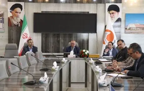 دیدار مهندس پیرحسینلو مدیر عامل محترم شرکت آلومینای ایران با پیمانکاران بخش معادن این شرکت و طرح موضوعات مرتبط با همکاری های فی مابین