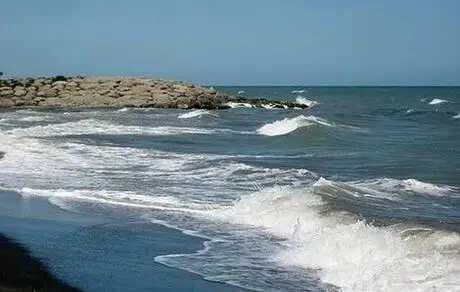 پسروی ۳ کیلومتری آب دریای خزر!