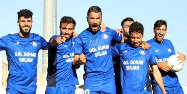 نویدکیا دنبال جذب ستاره گل‌گهر