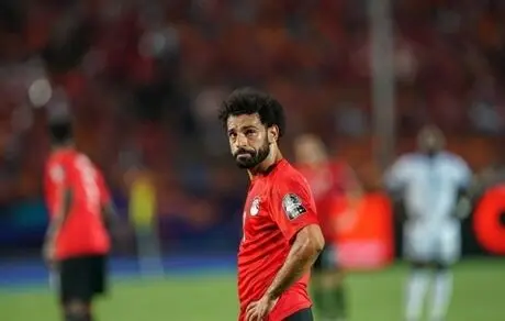 بازداشت یک هوادار به جرم توهین نژادپرستانه به صلاح 