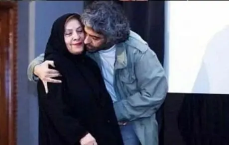خبر آزادی مادر بابک خرمدین تکذیب شد