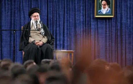 مذاکره با ترامپ،گره تحریم‌ها را کورتر خواهد کرد