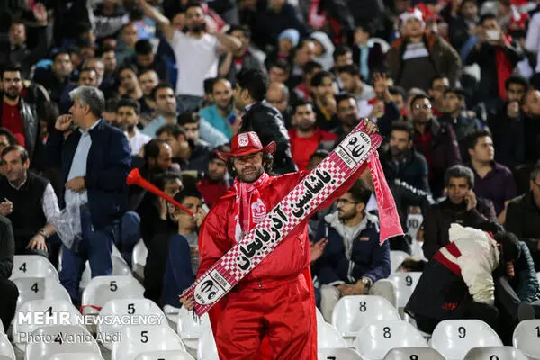 بلیت فروشی بازی تراکتور و پرسپولیس آغاز شد