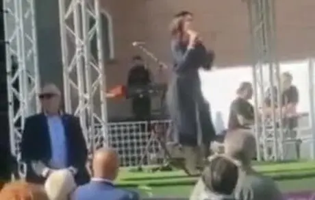 جاخالی دادن وزیر خارجه آلمان را ببینید