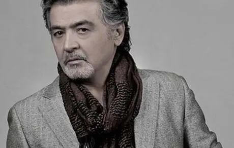 رضا رویگری زنده است شایعه نسازید