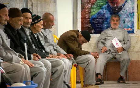 دلایل افزایش و کاهش امید به زندگی