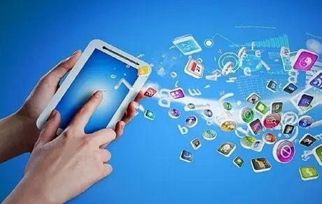 والدین برای امنیت فرزندان در فضای مجازی چگونه رفتار کنند؟