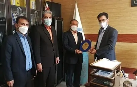 مشارکت بانک رفاه کارگران در تجهیز برخی بیمارستان های ایلام