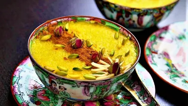 
طرز تهیه شله‌‌ زرد نذری مجلسی زعفرانی + نکات مهم آب ننداختن شله