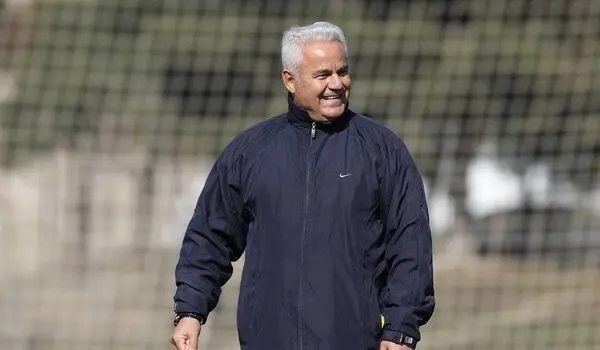 پیوس: حتی یک امتیاز می‌تواند قهرمانی پرسپولیس را به خطر بیندازد
