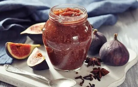 
طرز تهیه مربا و مارمالاد انجیر زرد و سیاه تازه ؛ نکات مهم پخت مربا بدون شکرک