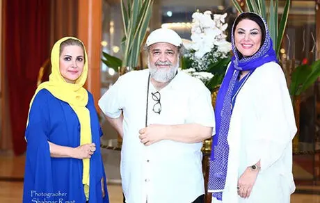 کمند امیر سلیمانی و لاله اسکندری در کنار محمدرضا شریفی‌نیا + عکس