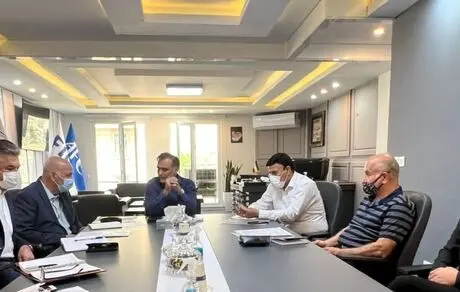 کمیته فنی و گزارش محرمانه به وزیر