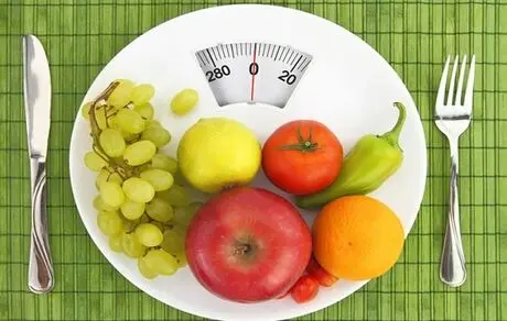 رعایت رژیم غذایی و ورزش منظم در سفر