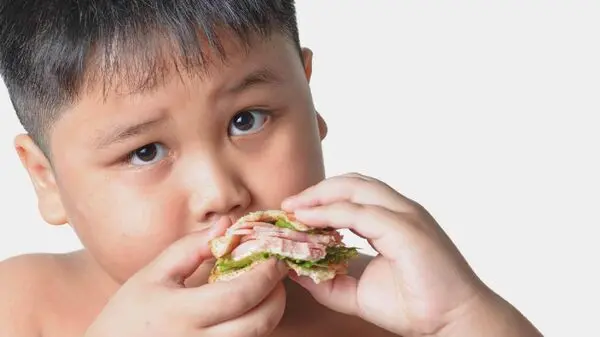 تفاوت پرخوری عصبی و اختلال پرخوری چیست؟
