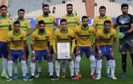 بازیکن صنعت نفت به دلیل عدم شرکت در اردوی تیم امید محروم شد