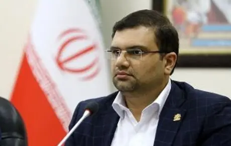 اصولی : عزیزی‌خادم دروغ بزرگی به هیات‌رئیسه گفت