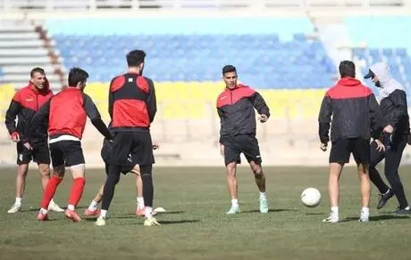 برگزاری آخرین تمرین پرسپولیس پیش از سفر به سیرجان