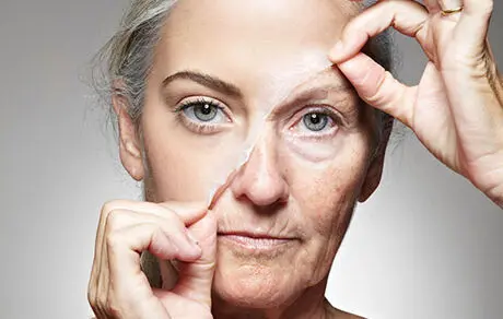 در یک ساعت چـروک​های چهـره​‌تان را محو کنید