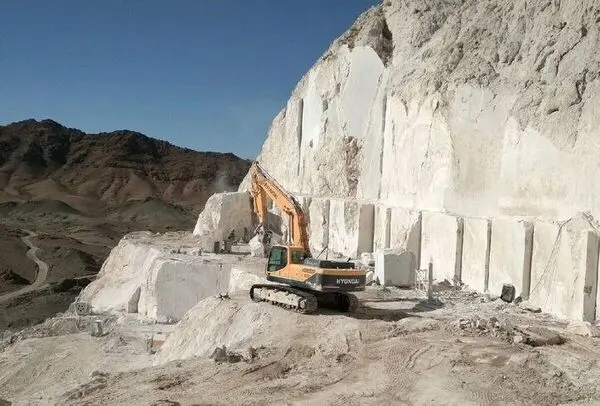 ۲۱۰ پروانه بهره‌برداری از معادن در استان اردبیل صادر شد 