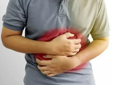 همه آنچه درباره آپاندیسیت باید بدانید +علائم ترکیدگی آپاندیس