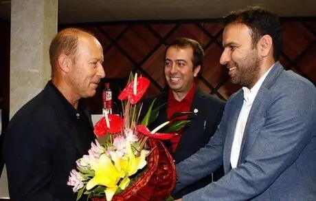 گزینه سرمربیگری پرسپولیس وارد تهران شد+عکس