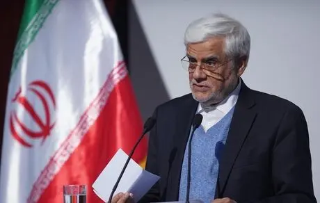 برای رفع توطئه های دشمنان با مردم گفتگو کنیم