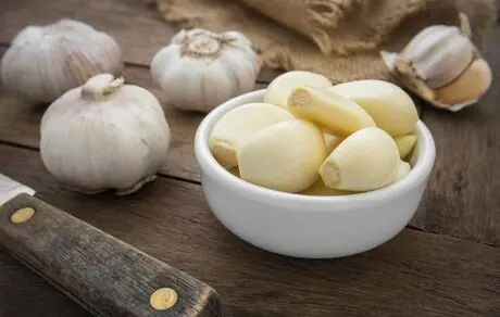 در این شرایط به هیچ وجه سیر نخورید