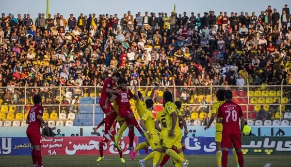 لغو دیدار تیم‌های شهرداری ماهشهر و پرسپولیس صحت ندارد 