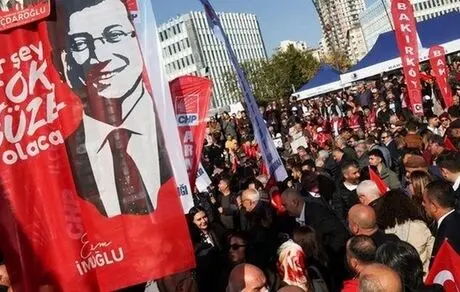 چه سرنوشتی در انتظار اردوغان است؟/ ادامه اعتراضات در ترکیه