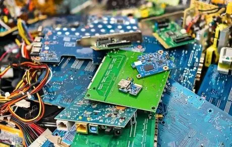 تولید مس از طریق بازیافت زباله‌های الکترونیکی