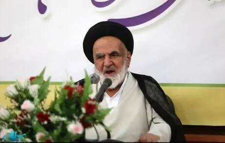 اگر رهبری یک نفر فدایی داشته باشد آقای روحانی است