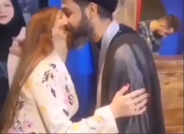 یک روحانی معروف بعد از روبوسی با زنان تهدید به مرگ شد! 