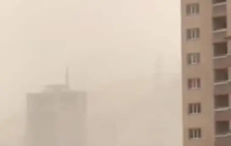 سرعت تندباد در تهران به ۸۰ کیلومتر در ساعت رسید
