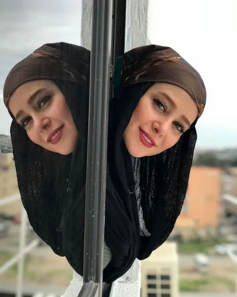 عکس بدون روسری الناز حبیبی در کافه 