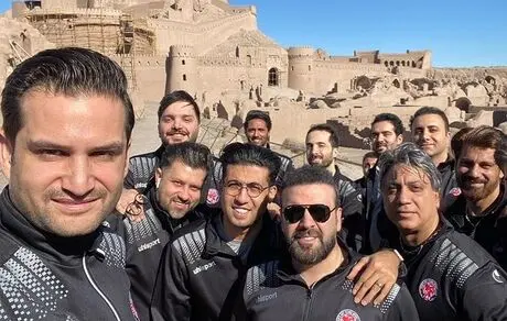 جمع بازیگران مشهور در شهر زیبای بم + عکس