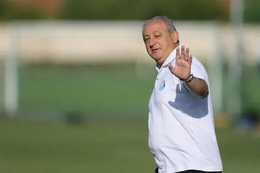  فریبا: استقلال می‌تواند از عمق دفاع به پرسپولیس ضربه بزند/ در قلب استراماچونی پول بود نه استقلال! 