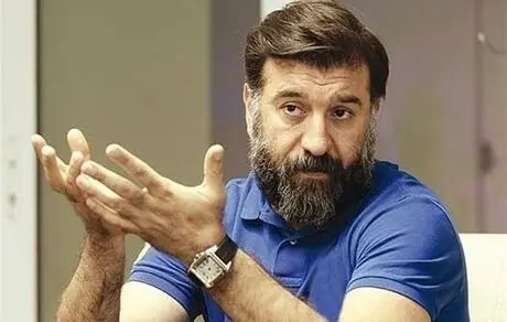 من را تهدید کردند که فوتبال را کنار بگذارم