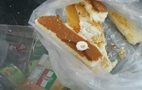 سرنوشت نامعلوم کیک‌های قرصی