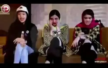 از خود بیخود شدن و اشک و گریه دختران هواداران محمدرضا گلزار! 